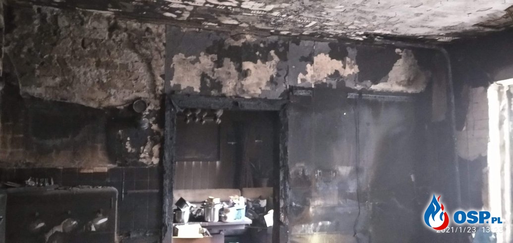Pożar budynku mieszkalnego m.Czarne OSP Ochotnicza Straż Pożarna