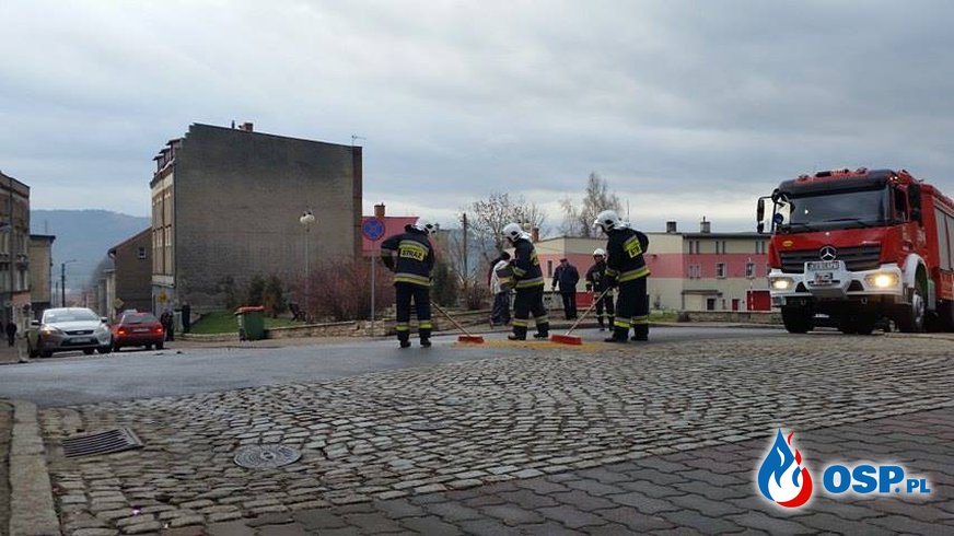 [Boguszów-Gorce] Kolizja trzech samochodów OSP Ochotnicza Straż Pożarna