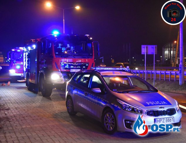 Pożar warsztatu w Łomiankach. Spłonął jeden z pojazdów. OSP Ochotnicza Straż Pożarna