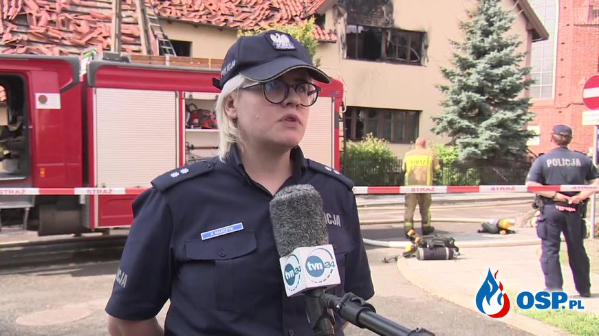 "Potężny wybuch był". 60-letni ksiądz ofiarą pożaru plebanii na Pomorzu. OSP Ochotnicza Straż Pożarna