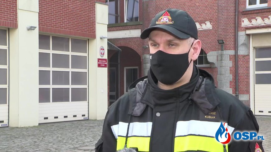 10-letni chłopiec zginął w pożarze w Szczecinie. Rodzice z drugim dzieckiem trafili do szpitala. OSP Ochotnicza Straż Pożarna