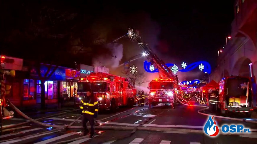 7 strażaków rannych podczas ogromnego pożaru sklepu w USA OSP Ochotnicza Straż Pożarna