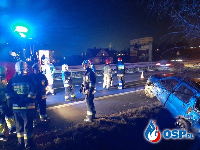 Wypadek samochodu osobowego na DK7 - 27 stycznia 2020r. OSP Ochotnicza Straż Pożarna