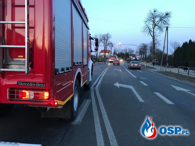 Wypadek motocyklisty z osobówką na DK60 OSP Ochotnicza Straż Pożarna