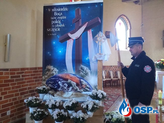 2019-04-20 czuwanie przy grobie Pana Jezusa OSP Ochotnicza Straż Pożarna
