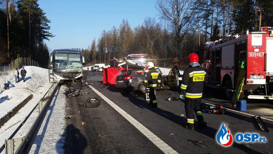 Tragiczny wypadek pod Olsztynem. Trzy osoby zginęły. OSP Ochotnicza Straż Pożarna