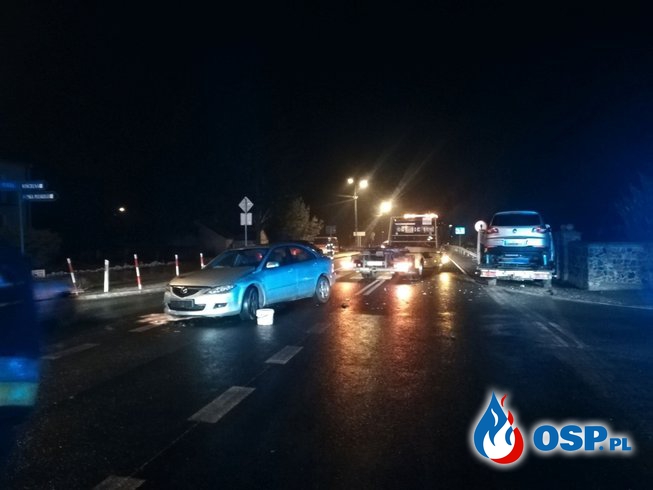 Wypadek na skrzyżowaniu DK60 w Glinojecku OSP Ochotnicza Straż Pożarna