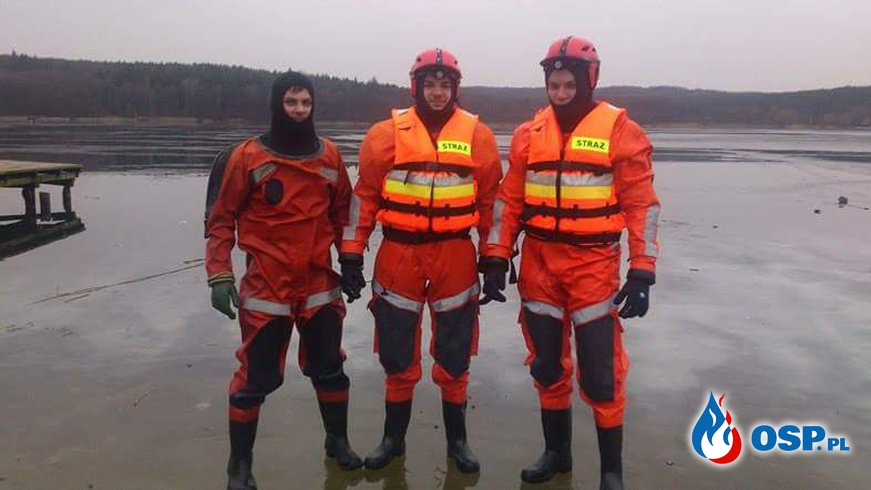 Ćwiczenia z ratownictwa lodowego OSP Ochotnicza Straż Pożarna