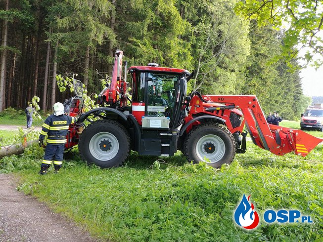 Ciągnik strażacki wart ponad milion złotych, w jednej z czeskich OSP. OSP Ochotnicza Straż Pożarna