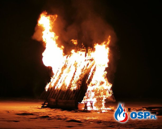 Drewniana bacówka spłonęła w nocy na Podhalu OSP Ochotnicza Straż Pożarna