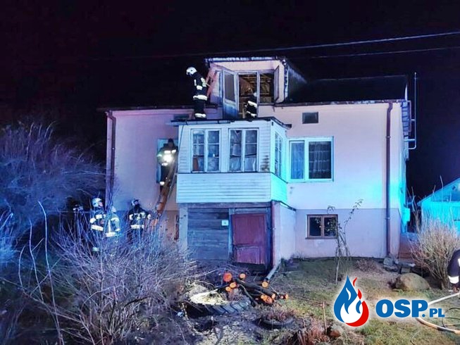 Pożar w domu mieszkańców objętych kwarantanną. Konieczne były specjalne środki ostrożności. OSP Ochotnicza Straż Pożarna