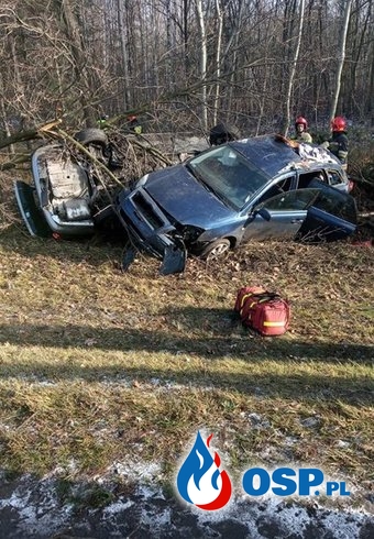 Pijany kierowca BMW sprawcą groźnego wypadku w Dąbrowie Górniczej OSP Ochotnicza Straż Pożarna
