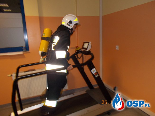 Ćwiczenia w komorze dymowej  Ostrów Wielkopolski OSP Ochotnicza Straż Pożarna