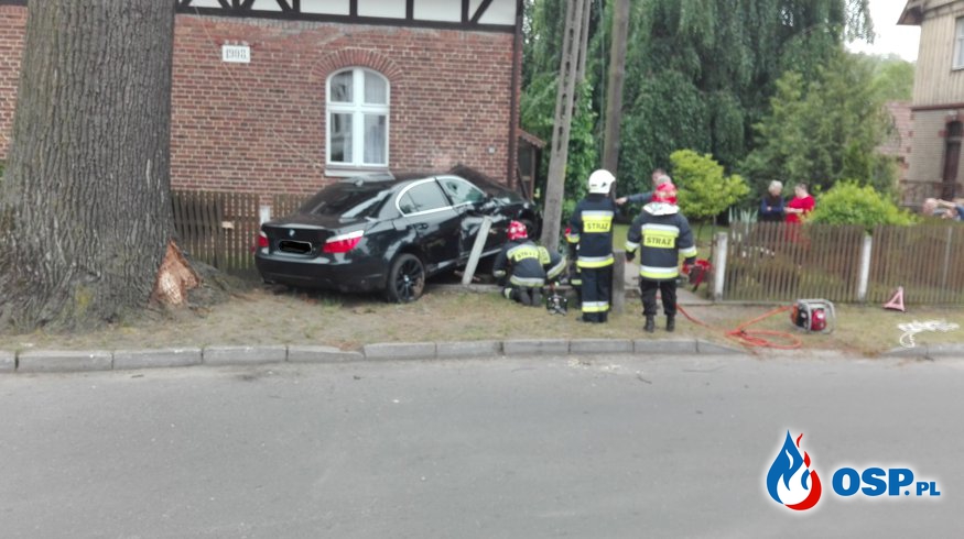 Wypadek samochodu osobowego w Bytnicy 25.05.2016. OSP Ochotnicza Straż Pożarna