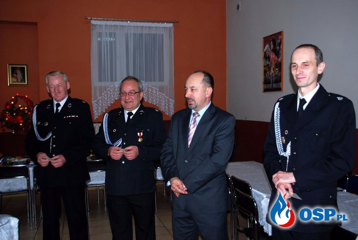 Spotkanie  wigilijno-opłatkowe strażaków oraz zaproszonych gości. OSP Ochotnicza Straż Pożarna