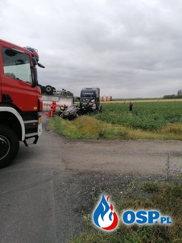 Wypadek z udziałem 4 pojazdów na DK11 w Koszutach (gm. Środa Wlkp.) OSP Ochotnicza Straż Pożarna