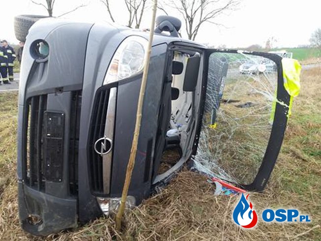 Wypadek busa na DW 125 foto-video OSP Ochotnicza Straż Pożarna