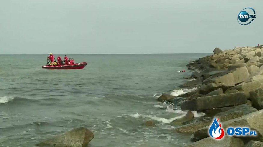 W Darłówku wznowiono akcję poszukiwawczą rodzeństwa porwanego przez morze. OSP Ochotnicza Straż Pożarna