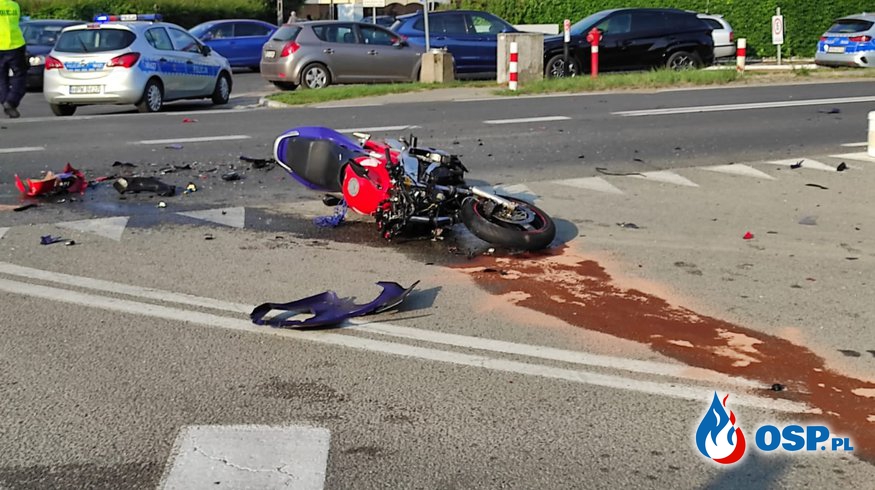 29-letni motocyklista nie żyje. Tragiczny wypadek w Mierzynie. OSP Ochotnicza Straż Pożarna