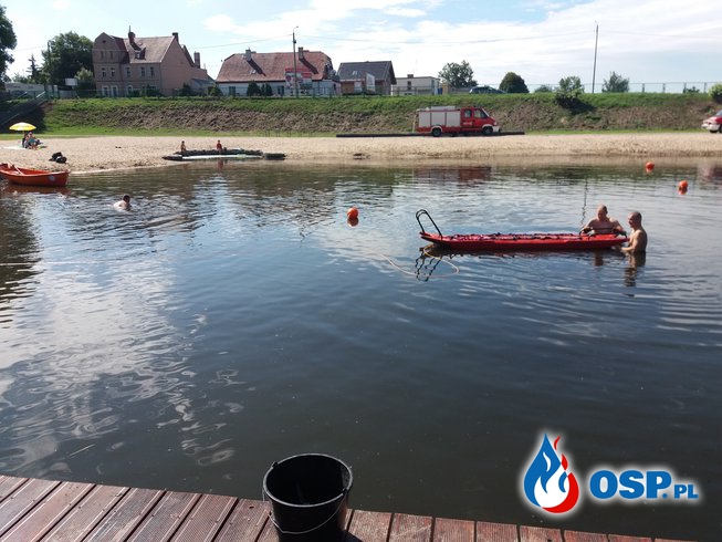 Oczyszczanie kąpieliska w Gryficach OSP Ochotnicza Straż Pożarna