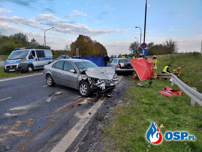 Dwóch mężczyzn zginęło w zderzeniu dwóch samochodów w Lublinie OSP Ochotnicza Straż Pożarna