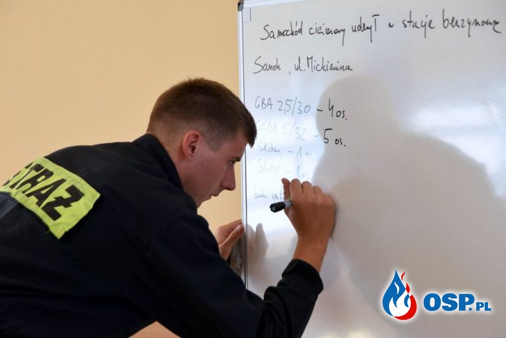 Wypadek śmigłowca, pożar w skansenie. Ćwiczenia "Sanok 2018". OSP Ochotnicza Straż Pożarna
