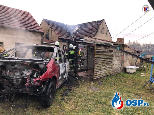 Pożar samochodu i stodoły w Przysieczy OSP Ochotnicza Straż Pożarna