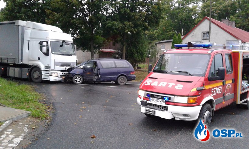 Wypadek drogowy Wirwajdy droga krajowa nr16 OSP Ochotnicza Straż Pożarna