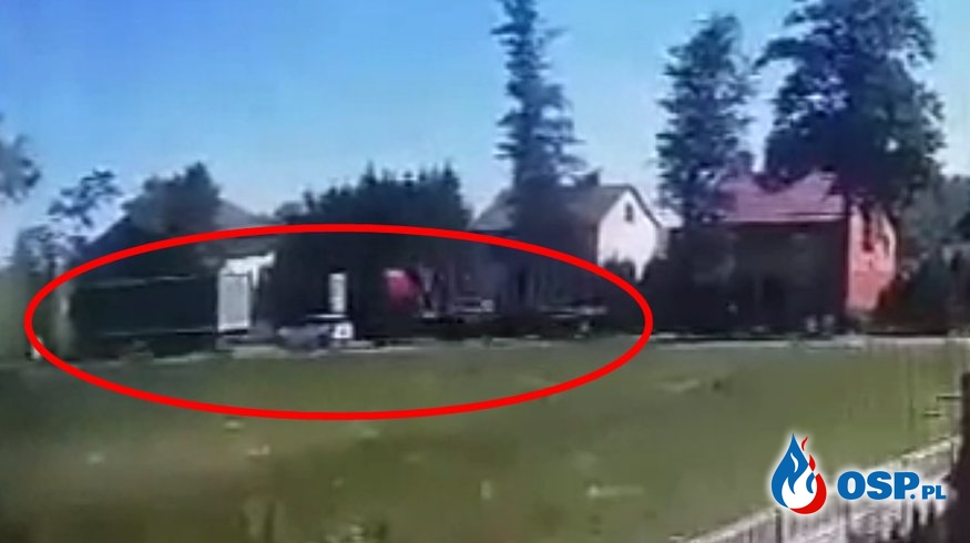 Jest nagranie z tragicznego wypadku w Myszyńcu Starym. Zobacz moment zderzenia. OSP Ochotnicza Straż Pożarna