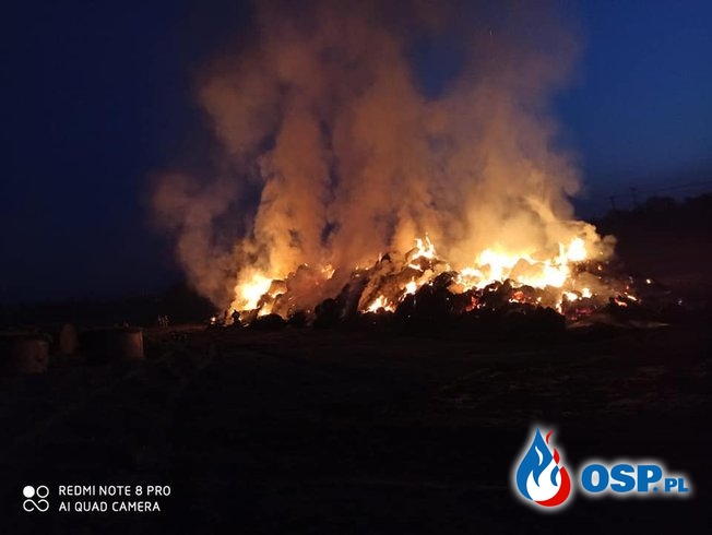 Nocny pożar stogu w Lubomi. To prawdopodobnie podpalenie. OSP Ochotnicza Straż Pożarna
