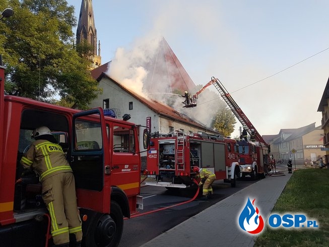 Pożar budynku wielorodzinnego OSP Ochotnicza Straż Pożarna