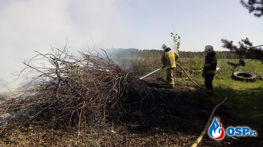 Pożar śmieci Nowe Miasto OSP Ochotnicza Straż Pożarna
