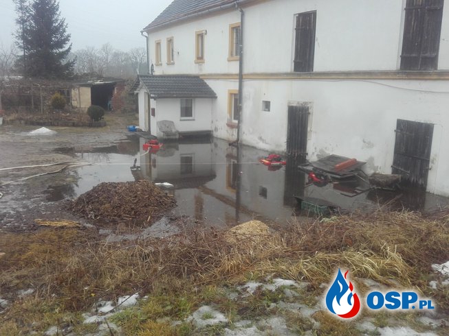 17.02- wypompowywanie wody w Dobrej OSP Ochotnicza Straż Pożarna