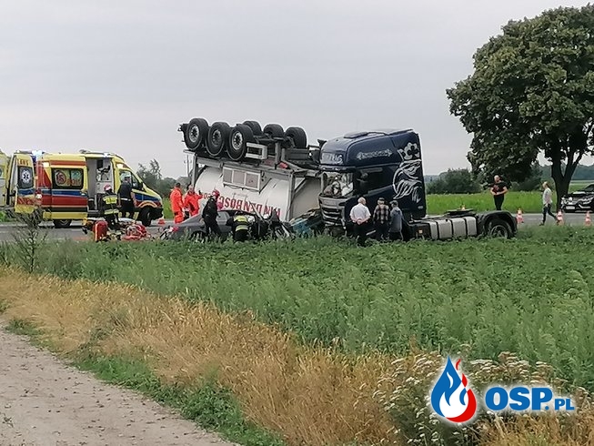Wypadek z udziałem 4 pojazdów na DK11 w Koszutach (gm. Środa Wlkp.) OSP Ochotnicza Straż Pożarna