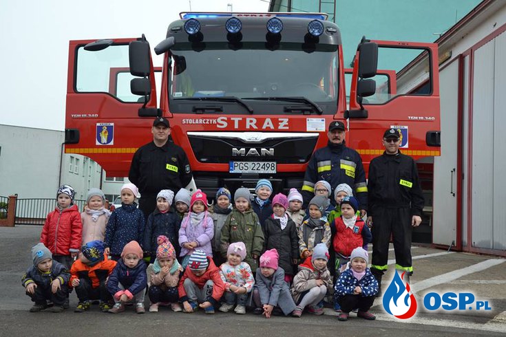 Przedszkolacy podziękowali strażakom OSP Ochotnicza Straż Pożarna
