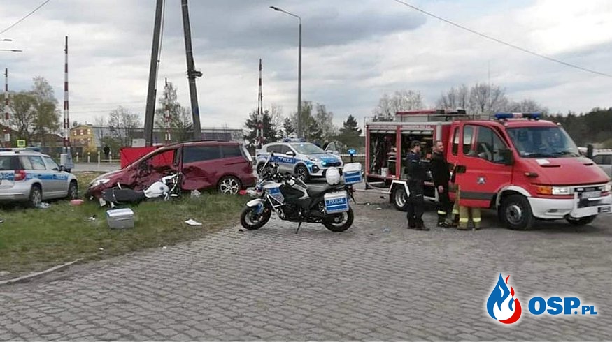 Policjant zginął na służbie. Jechał motocyklem do wypadku. OSP Ochotnicza Straż Pożarna