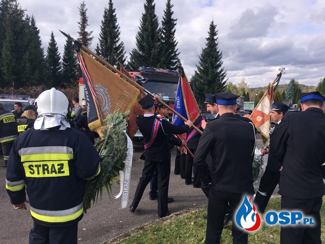 Ceremonia pogrzebowa druha z OSP Jelenia Góra – Wiejska. OSP Ochotnicza Straż Pożarna