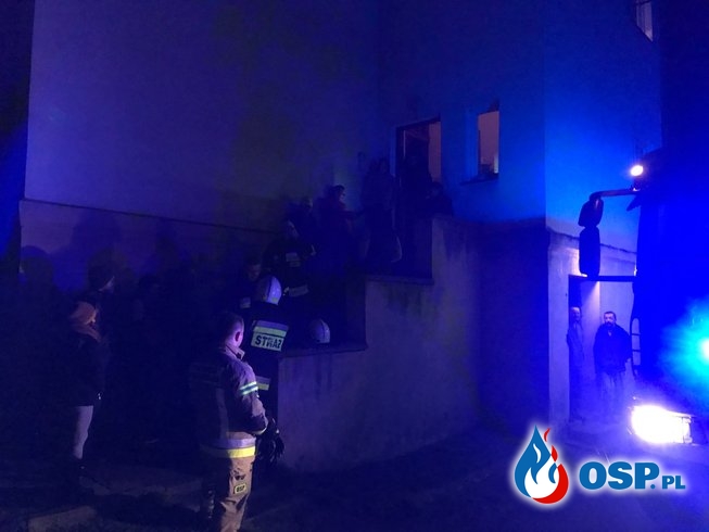 22/2020 Wiadro z żarem przyczyną obecności czadu w budynku wielorodzinnym OSP Ochotnicza Straż Pożarna