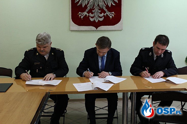 Krajowy System Ratowniczo-Gaśniczy - podpisanie porozumienia OSP Ochotnicza Straż Pożarna