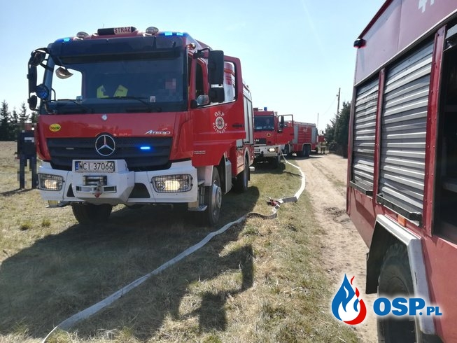 Pożar słomy w Malużynie OSP Ochotnicza Straż Pożarna