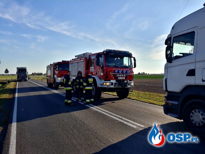 Wypadek dwóch ciężarówek na dk 11 OSP Ochotnicza Straż Pożarna
