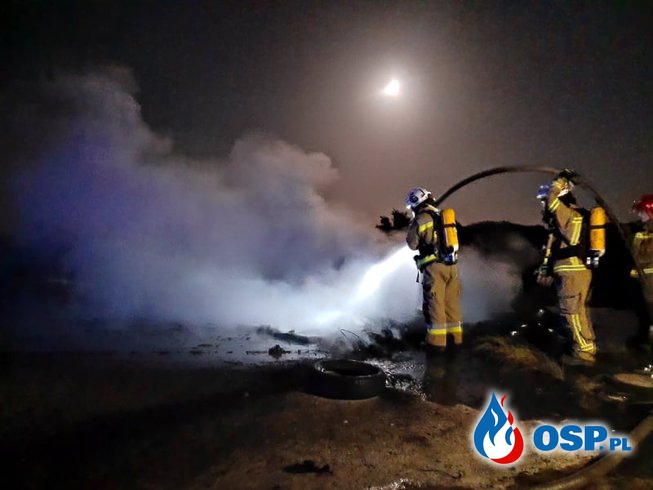 205/2021 Pożar opon na Lotnisku OSP Ochotnicza Straż Pożarna