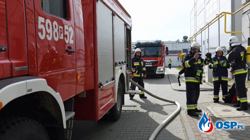 Ćwiczenia w Amice – ewakuacja budynku laboratorium i biura rozwoju OSP Ochotnicza Straż Pożarna