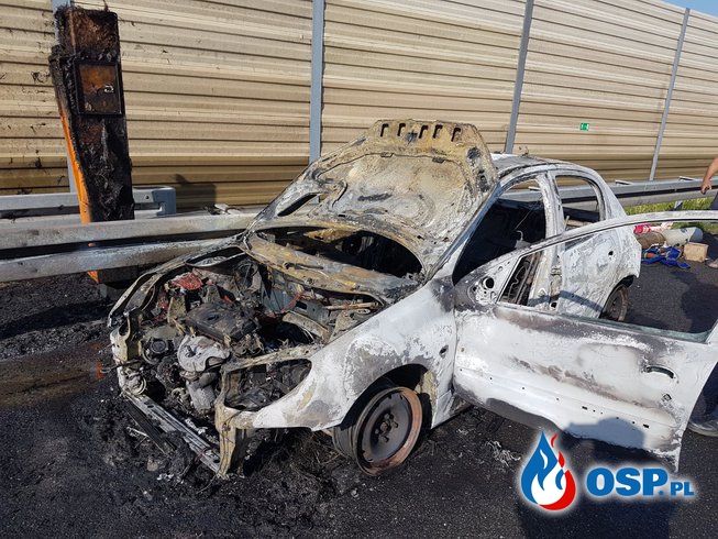 Pożar samochodu na autostradzie A-2! OSP Ochotnicza Straż Pożarna