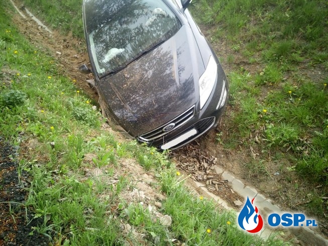 Wypadek samochodu osobowego na DK 7 - 27 kwietnia 2019r. OSP Ochotnicza Straż Pożarna