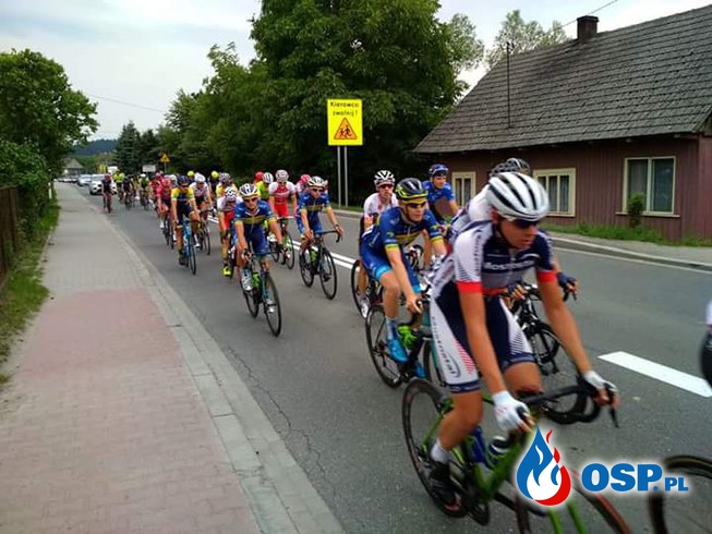 Zabezpieczenie wyścigu kolarskiego solidarności i olimpijczyków w Biertowicach OSP Ochotnicza Straż Pożarna