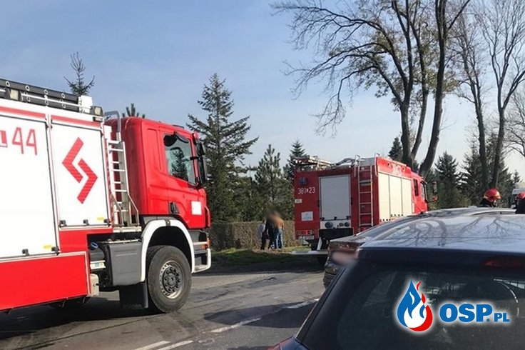 Wypadek strażaków, jadących do akcji. Wóz bojowy zderzył się z samochodem osobowym. OSP Ochotnicza Straż Pożarna