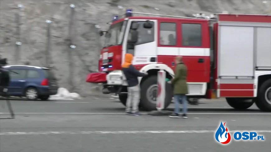 46 osób nie żyje, wśród ofiar są dzieci. Tragiczny pożar autokaru w Bułgarii. OSP Ochotnicza Straż Pożarna