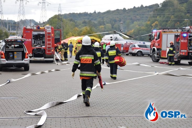 Ponad 100 strażaków OSP i PSP ćwiczyło wspólnie nad Soliną. Zobacz galerię zdjęć. OSP Ochotnicza Straż Pożarna