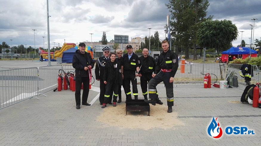 Finał akcji charytatywnej Mundur na Rowerze OSP Ochotnicza Straż Pożarna